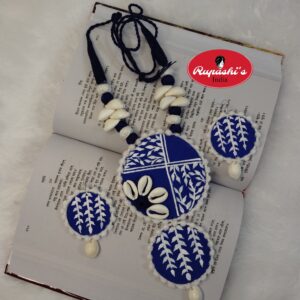 Handcrafted Fabric Jewelry Necklace Set